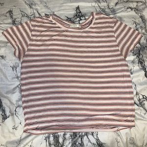 I am selling a tee from cotton on !
